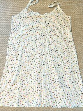 Vintage Circa 2000 Brand White Floral Ribbed Dress
